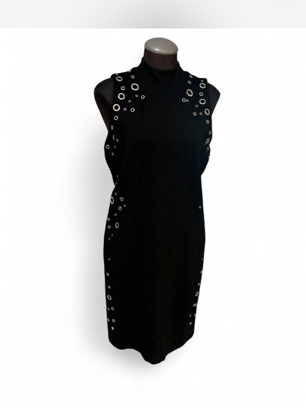 Carmen Marc Valvo Black Sleeveless Grommet-Trim Midi Dress